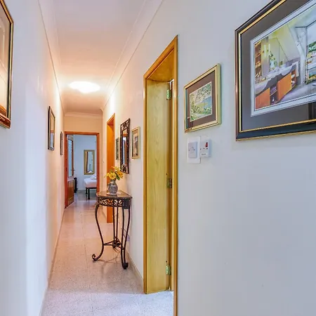 Cosy And Spacious 3br In Bugibba's Heart By 360 Estates Apartment St. Paul's Bay